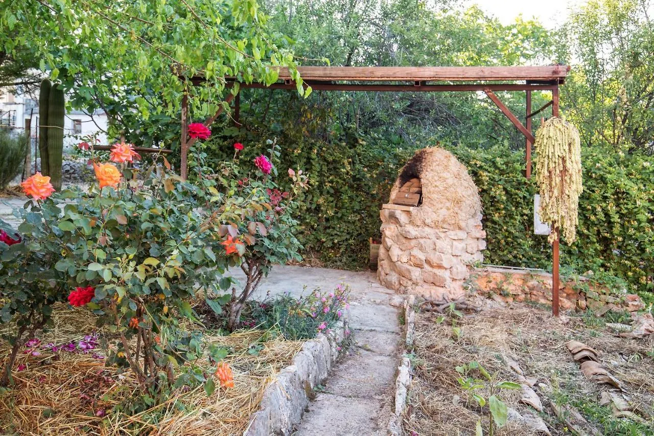 Traditional 2Bedroom Private House Karavomylos Vila
